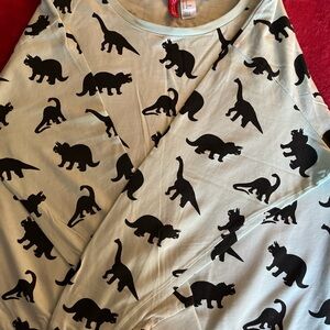 H&M - Easteregg blue and black top